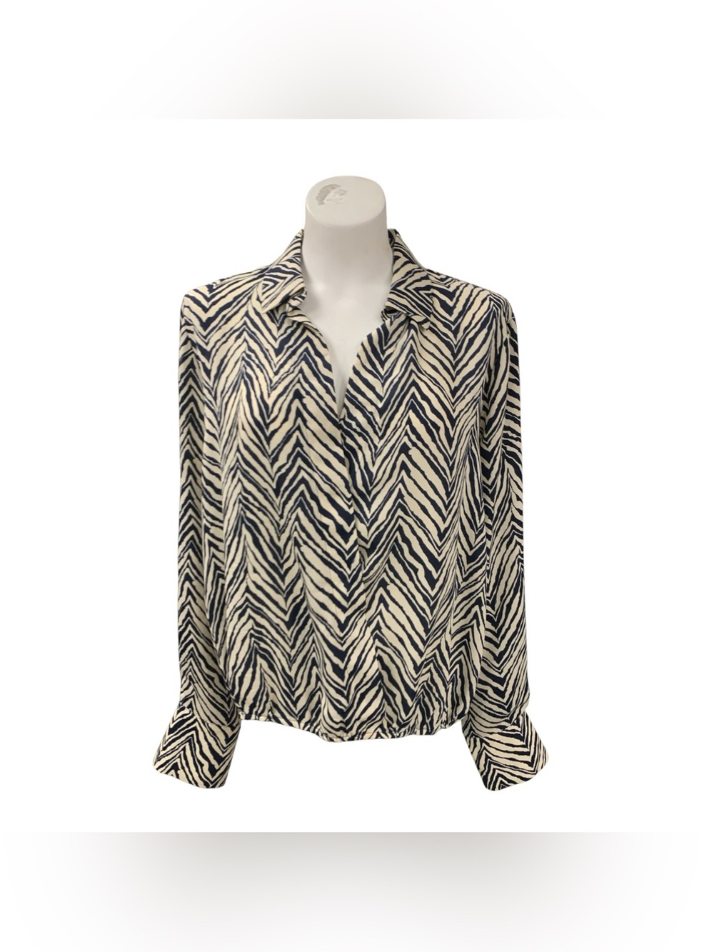 Melanie Lyne Zebra-Pattern Button Down Blouse - Black & Cream Size L